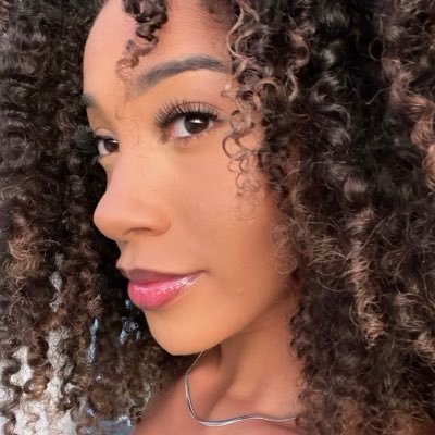 Anndymenezzesss's profile picture. 