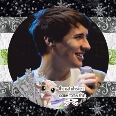 cinnamon491's profile picture. ˙ . ꒷ 🍵 . 𖦹˙— 16 | the seasons go so fast ,, thinkin that this one was gonna last !! | 𝓅𝒽𝒶𝓃𝓉𝓌𝓉 | 𝒶𝑔𝑒𝓃𝒹𝑒𝓇 ✩₊˚.⋆☾🎧⋆⁺₊✧