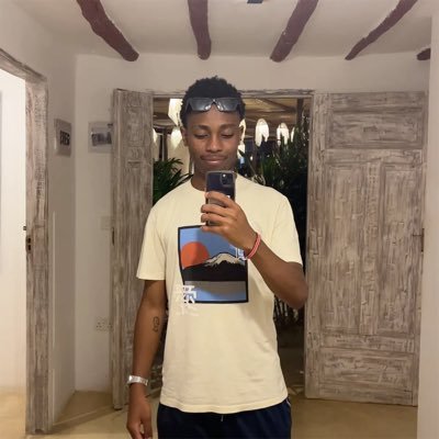 d3capri's profile picture. Surviving