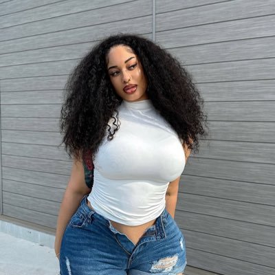 Slimcase282542's profile picture. 