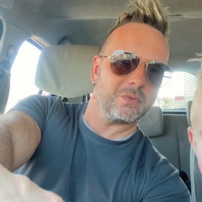 SnodDrw's profile picture. buying content