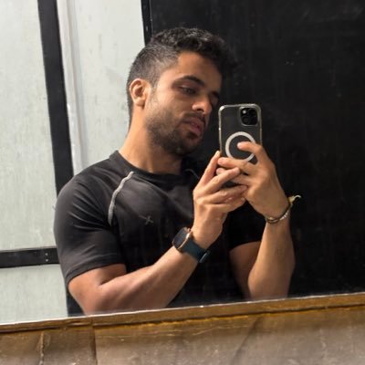 varunnwadhwani's profile picture. An insignificant being in pursuance of being significant.