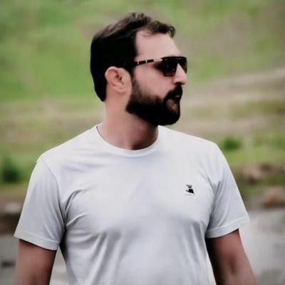 Alijutt7274's profile picture. 