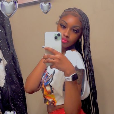 tyraa_dimplesss's profile picture. book some braids.