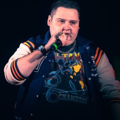 Romeo13officiel's profile picture. 🍝 Rappeur Marseillais 🇮🇹🇮🇪 🍷Manageuse 👉 @lansky.namek                                 🤝 Si j'sors le drapeau blanc c'est celui de la corse