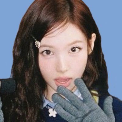 todayintwice's profile picture. #1 source of anniversary posts for #트와이스