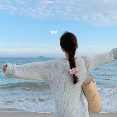 Asmtvaiy's profile picture. 静かな時間と美しいものを大切に、日々を丁寧に生きています