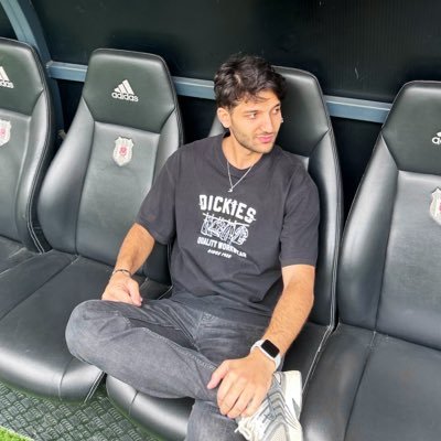 FelekAlperen's profile picture. 