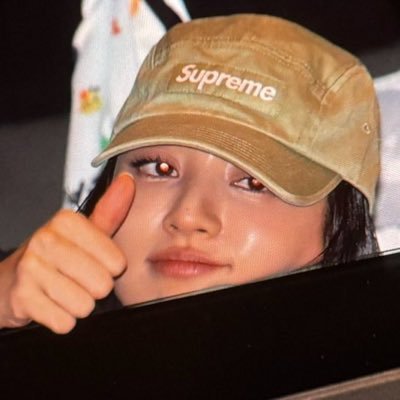 hearteudoong's profile picture. • 27 • she/her • Twice OT9 🍭•fan acc•🇵🇷🇺🇸🏳️‍🌈