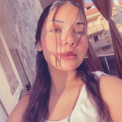 Marinahany66's profile picture. nevermind