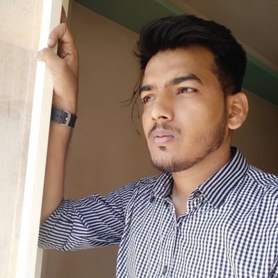 dube_ashis68150's profile picture. Hindu 🕉️ 
Science || Cricket || Football || Memes || Politics || Content Creator || Sarcasm