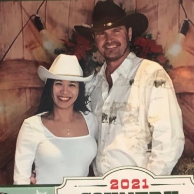 chadwickcjt's profile picture. Christ follower, Wife, Mom