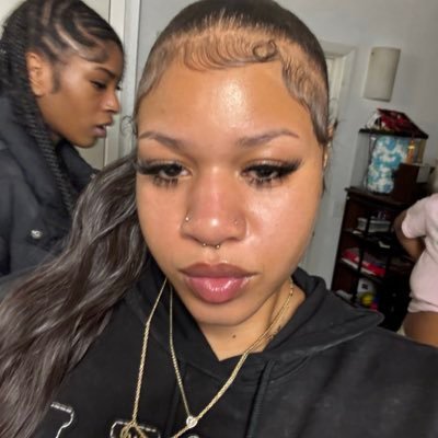 iindiaaaa_'s profile picture. 