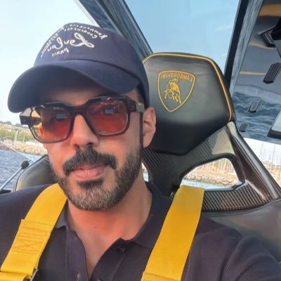 Razexbt's profile picture.