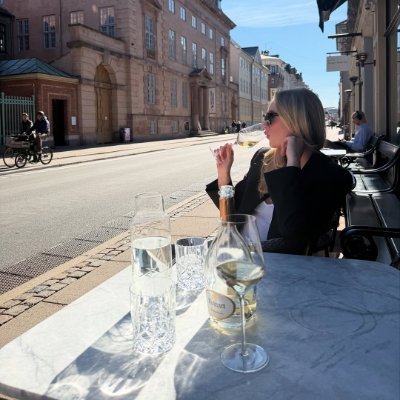 Vira_Kovalenko_'s profile picture. Just a girl who loves good coffee, long talks, and chasing sunsets ☕🌅
Fitness, travel, and a good laugh keep me sane