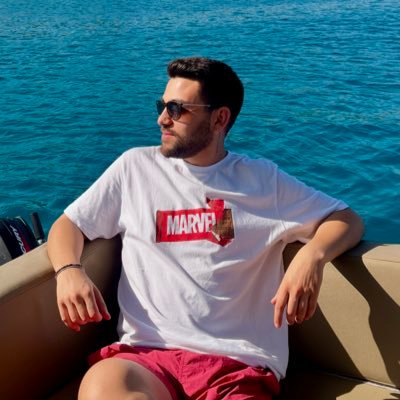 tottii_1903's profile picture. Beden Eğitimi Öğretmeni