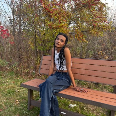 alexisnerdz's profile picture. The cat’s meow