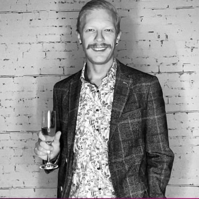 yycconnection's profile picture. Calgarian, born and raised. Eng/De.
Politics, planning, transportation, maps, history, food, beer, and travel. 🏳️‍🌈