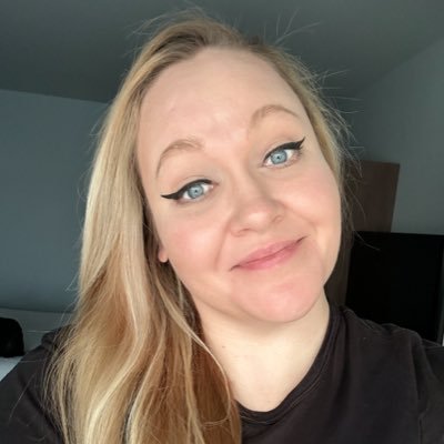 alanakphoto's profile picture. UGC creator | Travel, Beauty, Tech | Photographer in the Los Angeles, Ventura County area. Specializing in all things beautiful 📷 🌺 🤍