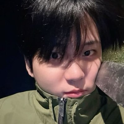 fleursiel77's profile picture. 