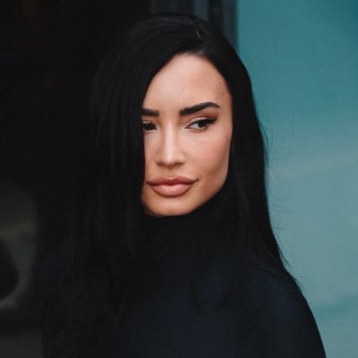 @ddlovatoicon