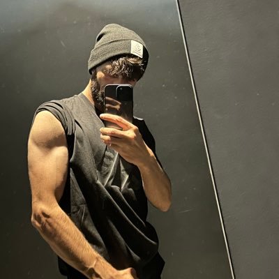 YCibranl's profile picture. Maschinenbauingenieur 🇩🇪Her zaman Kürd ulusuna borçluyum 💙