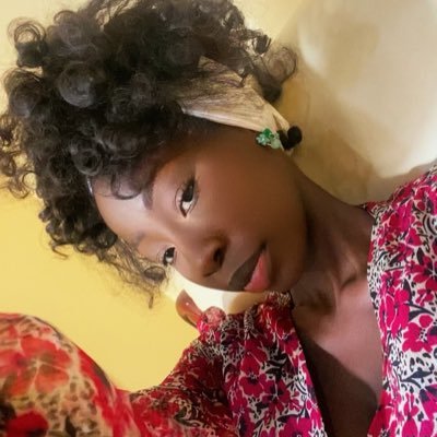 Fatou2215's profile picture. { Allah est avec vous où que vous soyez ۝} S57 - V04 🇸🇳 ❤️🇵🇸❤️