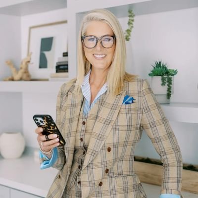 NisholasLaura's profile picture. 🧑‍💻 Guia oficial de atualização sobre criptomoedas 📍Bitcoin e a nova economia digital