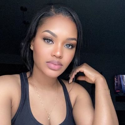 AliceC89654's profile picture. be careful of whom you dwell with 💕🪖
