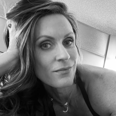 liftforsnacks's profile picture. i love college football • bodybuilder • peloton • RN • twin mom • boomer sooner