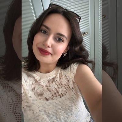 Mihribangunerr's profile picture. Psikolojik Danışman