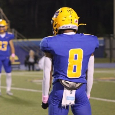 D1_Jeremiah__'s profile picture. (3 year starter) @StMartinfb ATH- {5’7 150 4.5 🔟👉🏾8️⃣(228-447-8704) (3.0GPA)(@gatahjay07@gmail.com) Squat 415 Bench 225 Clean 240✝️