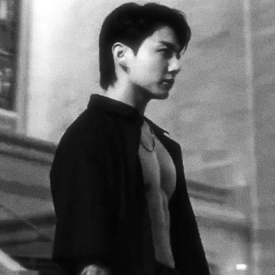 anano84745032's profile picture. ISTJ★  — Follow me on insta: https://t.co/9MF2hvu22c
#JungkookForCalvinKlein

#BTS #BTS_IS_BACK