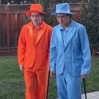 torispringstan's profile picture. SJ Sharks fan 🦈 💙 Willmack = the future is teal ✨🏳️‍🌈