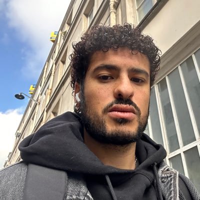 _mhxir's profile picture. Diamond boy, why you so shiny ?