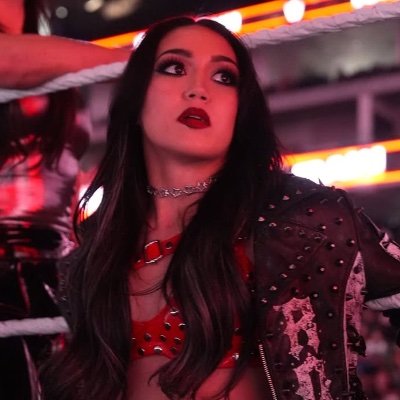starprdgy's profile picture. queen of my own world. ⋆｡°✩ | not @roxanne_wwe. parody.