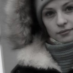 TaniaXP7's profile picture. 