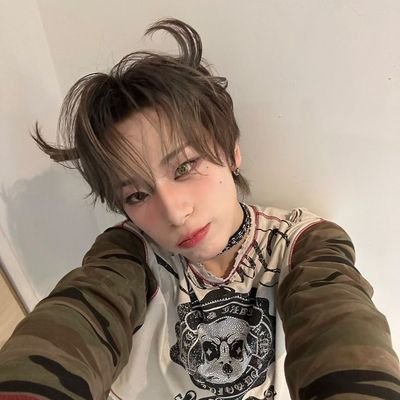 Mingirly_'s profile picture. ──★ ˙🍓 ̟!!𝘋𝘰𝘯’𝘵 𝘩𝘪𝘥𝘦 𝘣𝘢𝘣𝘺, 𝘺𝘰𝘶 𝘸𝘪𝘵𝘩 𝘮𝘦
𝘺𝘰𝘶 𝘢𝘭𝘸𝘢𝘺𝘴 𝘬𝘯𝘰𝘸 𝘐’𝘮 𝘳𝘪𝘨𝘩𝘵

 ───── ## Evol • Dreamer • Atiny • Moa • Alice
