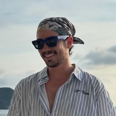 JC95sof's profile picture. mucho que agradecer, hay mucho que respirar 🫀
Future's gonna be okay 🤍