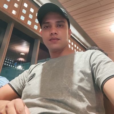 rahulsamir2023's profile picture. 🛠️ Forged in 2020 | 🔥 Born for Airdrops  
👑 Leader of 20K+ Crypto Warriors (Telegram)  
🚀 Dropping Alpha • Building Hype • Leading Web3