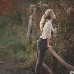 Ducau674481's profile picture. 