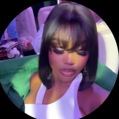 TheLeendah_'s profile picture. My Views…… My Choice