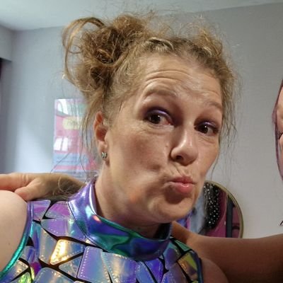 TheBowers78's profile picture. Singing, dancing & cake!
Slave to the one & only Frankie - snowman hunter, destroyer of cushions - loveable rogue 💕💕💕