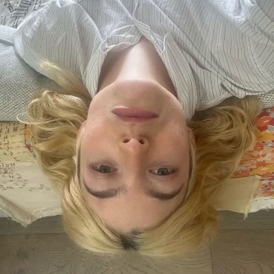 layytpwk's profile picture. ໑̣                              she/her/hers