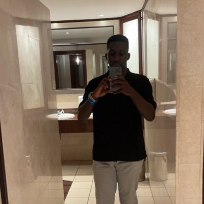 mutebiiii's profile picture. Android and iOS App Developer @zabure_