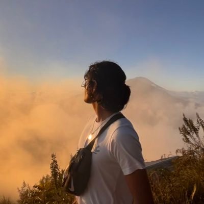 vunchucks's profile picture. 21 | product design