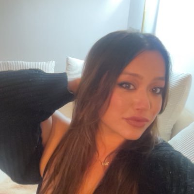 Samsjai's profile picture. ✨ Midwest Princess. Southeast Wasian Girlie . Astrology Babe. Shadow Work. random thoughts. Purdue Alumna.