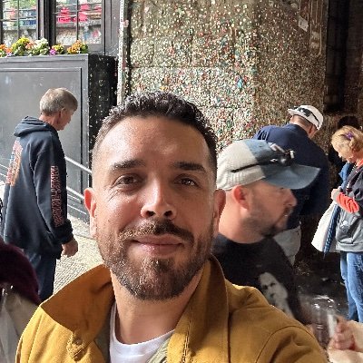 mralfonsoruiz's profile picture.