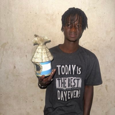 Edrisajamm20865's profile picture. 
