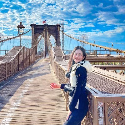 TrinidadIsla's profile picture. I'm a sunset chaser , finding joy in every bite and peace in every sunset, a moon gazer letting worries fade away, and a dedicated Financial Planning & Analysis